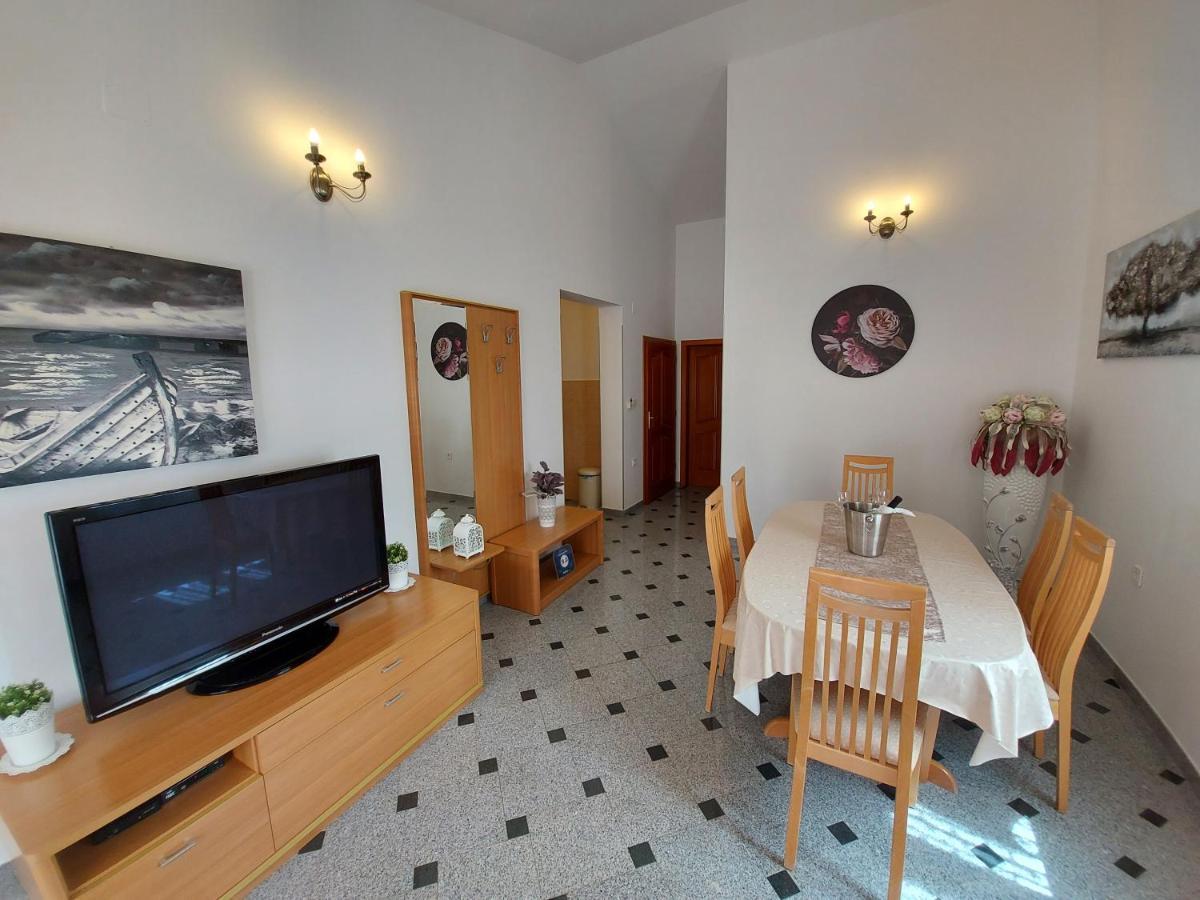Apartment Palic Baška