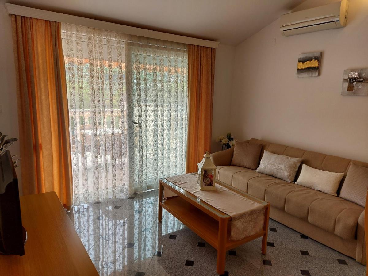 Palic Apartment *